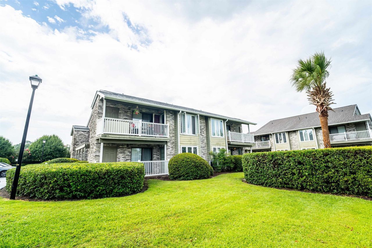 4711 Cobblestone Dr. Photo 4