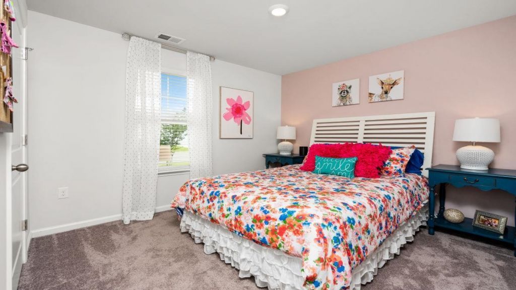 621 Strawberry Field Way  Photo 20