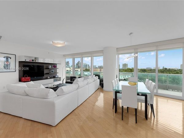 19955 NE 38th Ct , Unit 701, Aventura, FL 33180