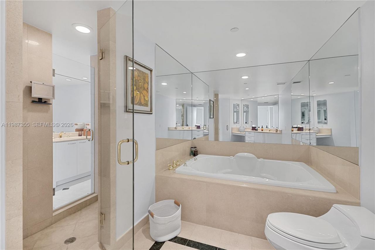 19955 NE 38th Ct , Unit 701, Aventura, FL 33180 Photo