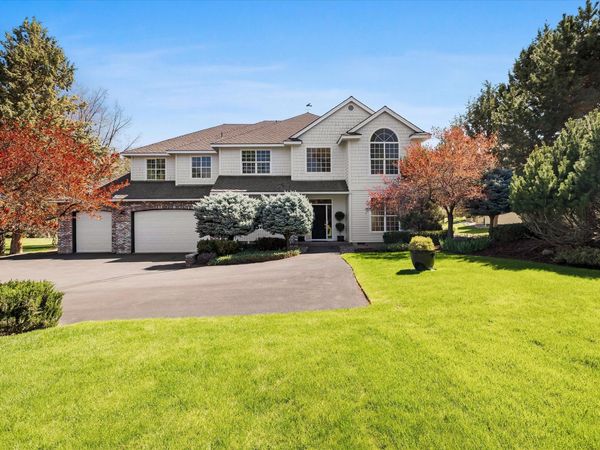 2300 Condor Drive, Redmond, OR 97756