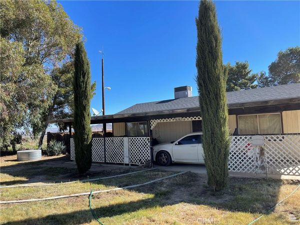 36363 Serra, Hinkley, CA 92347