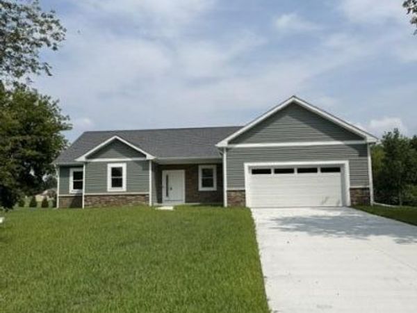1311 Northwind Drive, Jackson, MI 49201