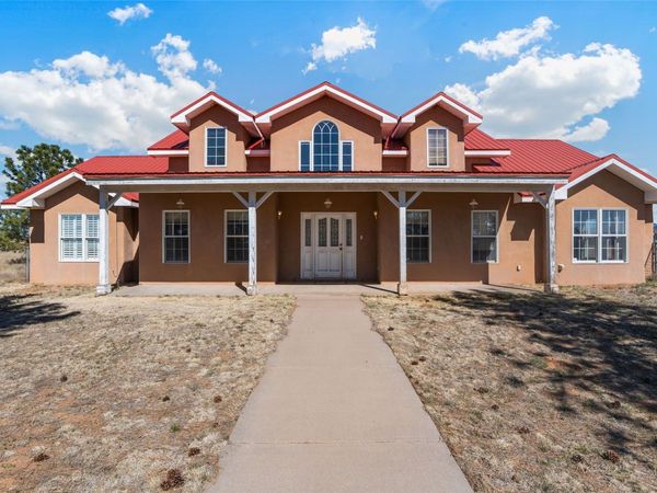 9 Jacinto Road , Santa Fe, NM 87508