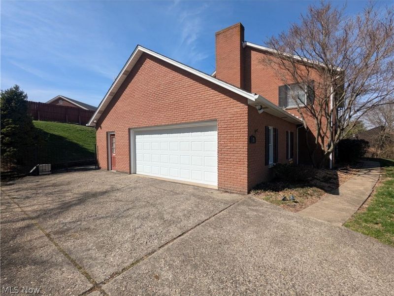 12 Wildwood Road, Saint Clairsville, OH 43950 Photo 3