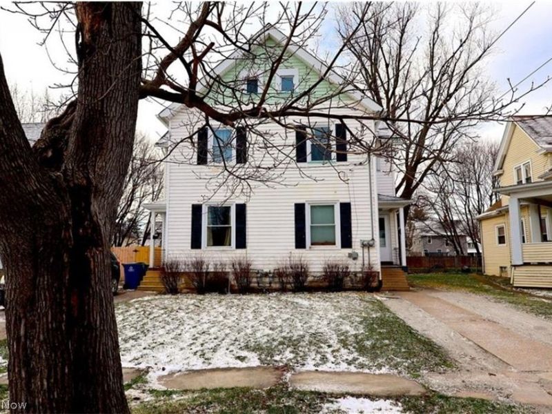 1113 W 9th Street, Lorain, OH 44052 Photo 1