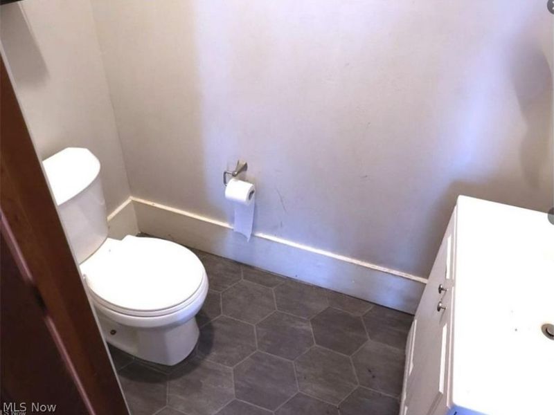 1113 W 9th Street, Lorain, OH 44052 Photo 26