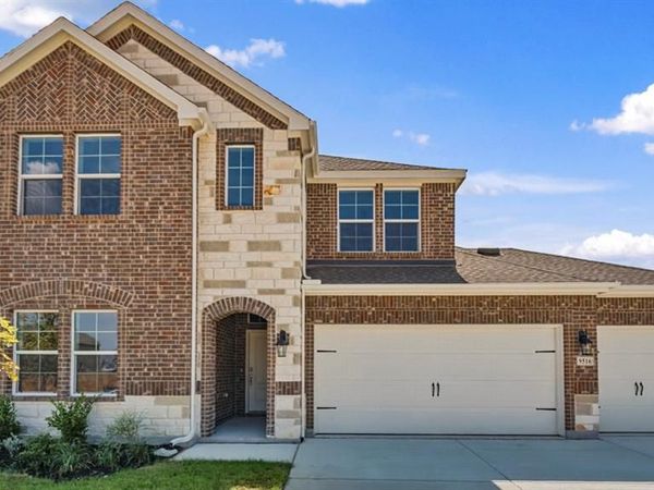 9516 Bently Boulevard, Aubrey, TX 76227