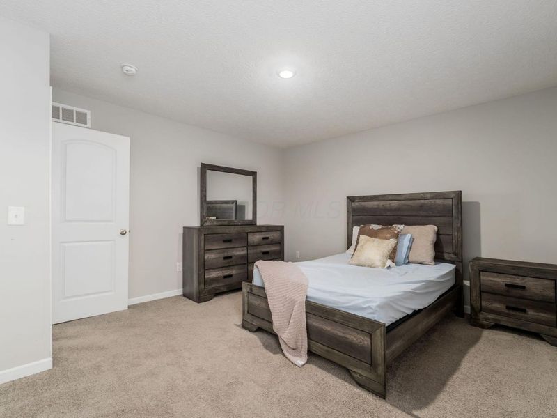 202 Deanscroft Drive, Pickerington, OH 43147 Photo 22