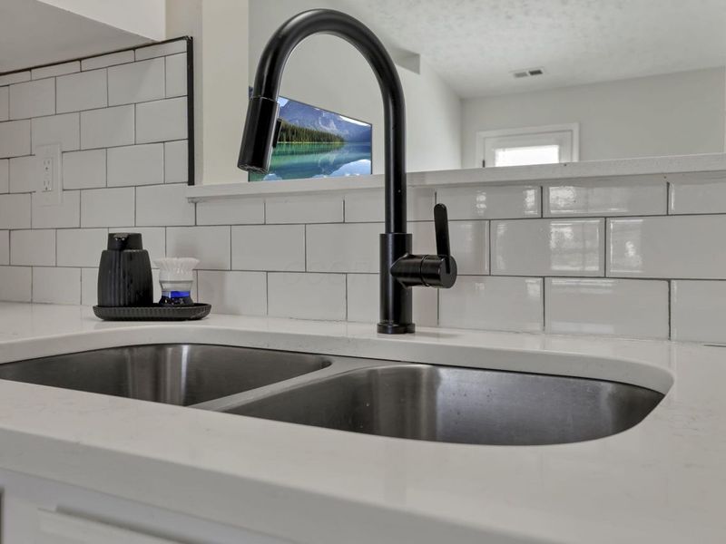 6681 Fallon Lane, Canal Winchester, OH 43110 Photo 15