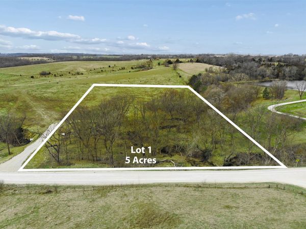 Lot 1 Hogback Bridge Road, Earlham, IA 50072