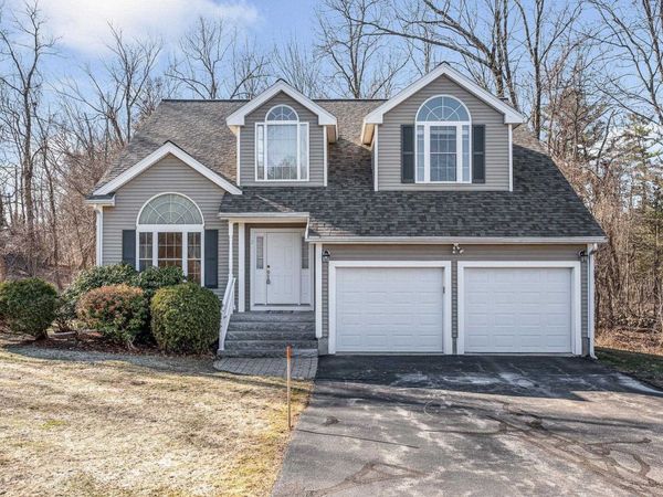 2 Prestwick Trail, Nashua, NH 03062