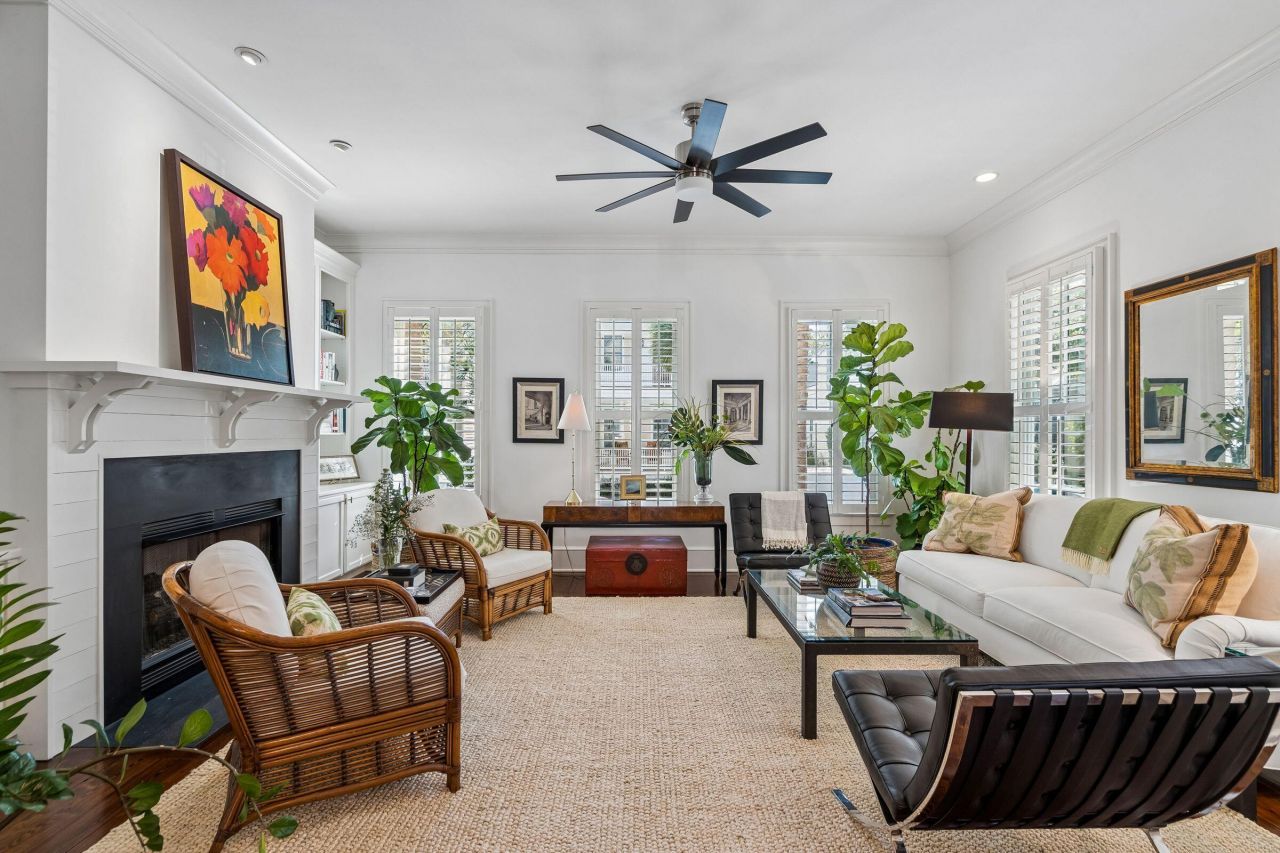 115 Civitas Street Photo 11