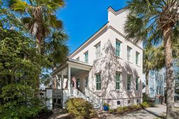 115 Civitas Street photo 4