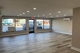 139 N Main Street photo 4