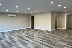 139 N Main Street photo 4