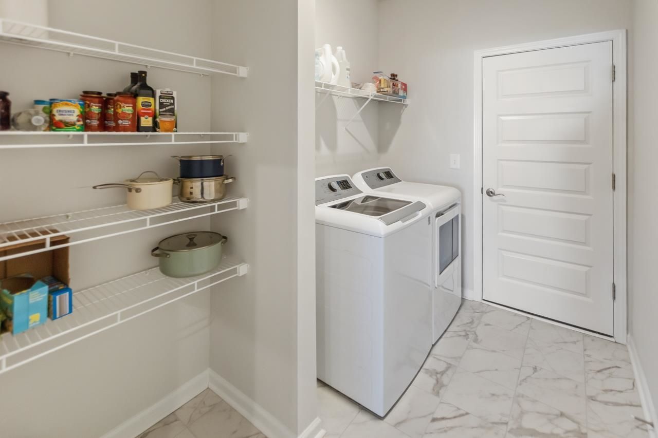 2009 Lone Cypress Dr Photo 14