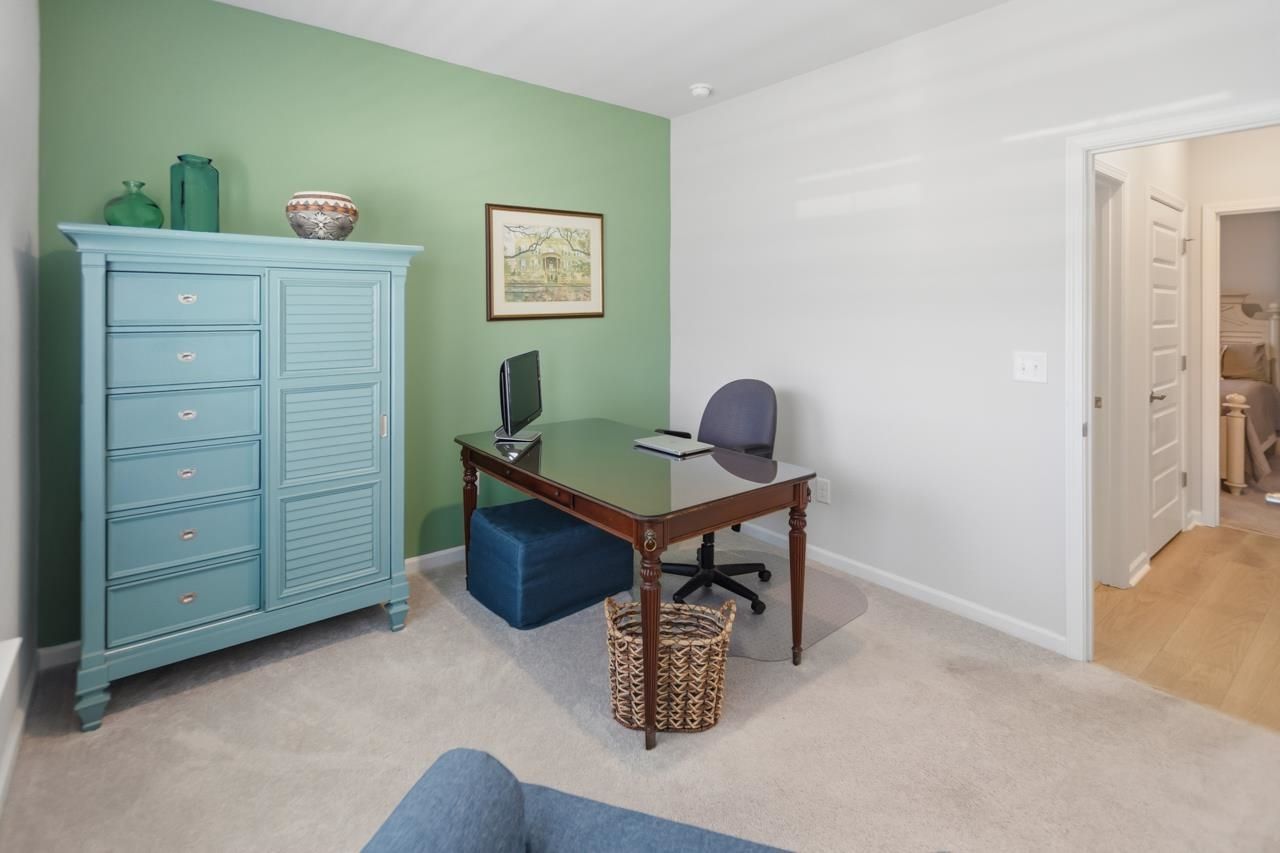 2009 Lone Cypress Dr Photo 23