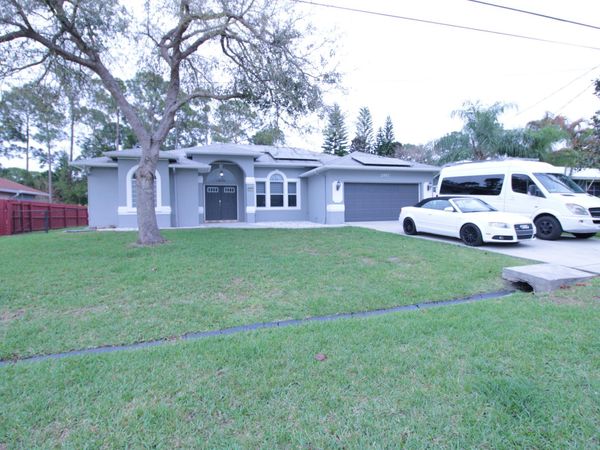 2957 SW Collings Drive, Port St. Lucie, FL 34953