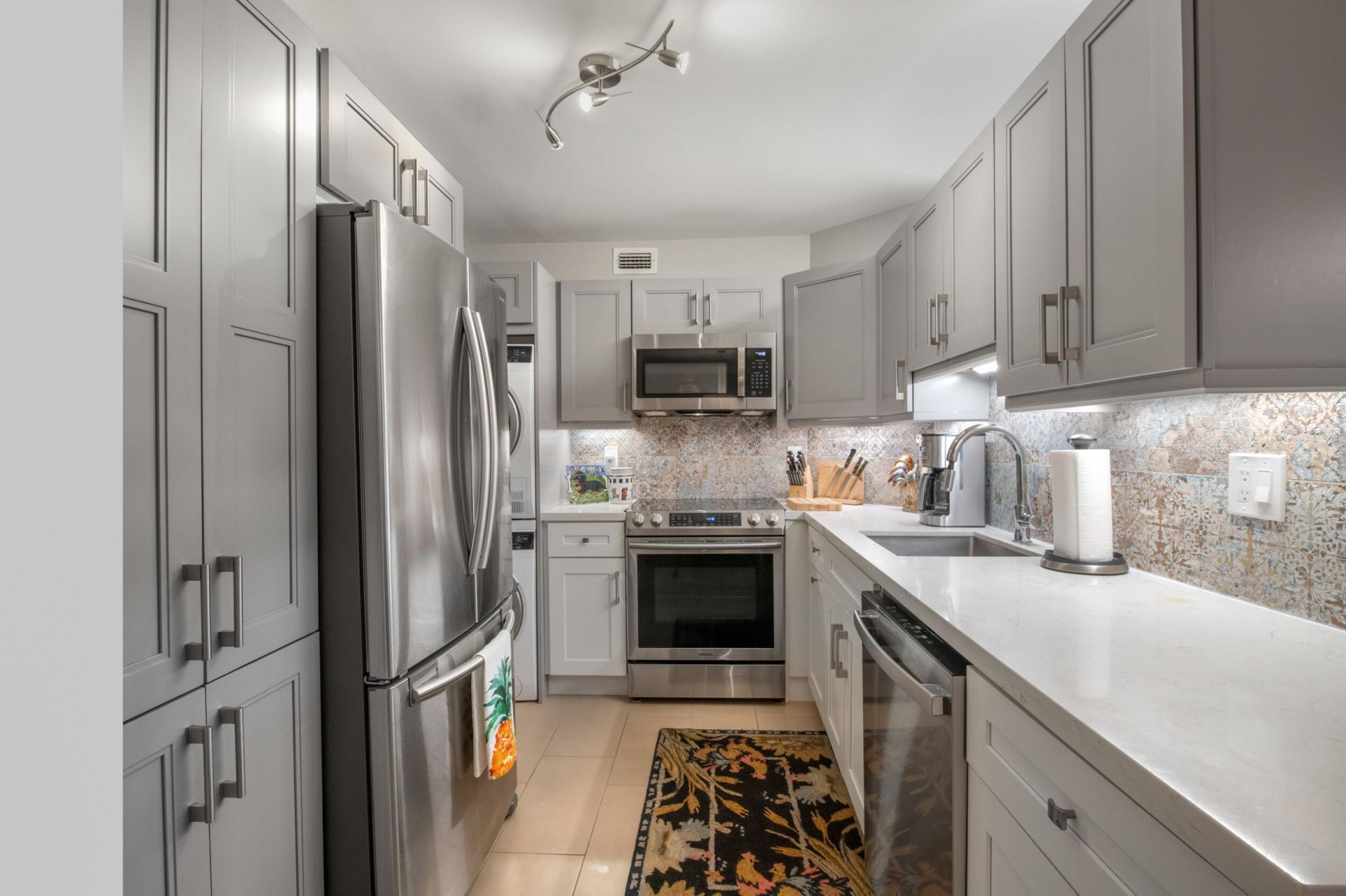 1920 NE 1st Terrace, Unit 116h, Wilton Manors, FL 33305 Photo