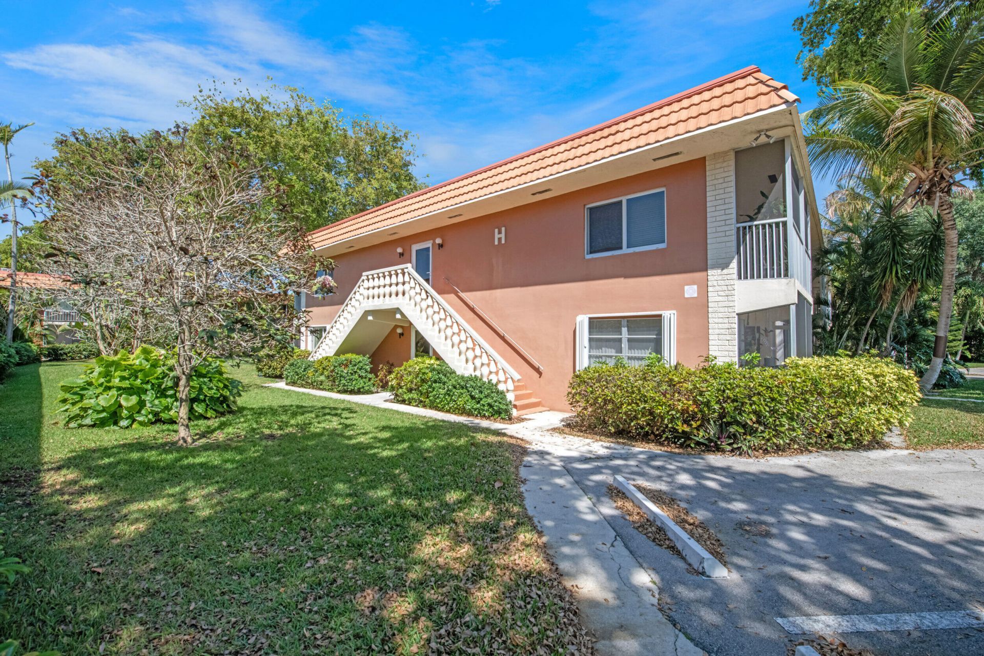 1920 NE 1st Terrace, Unit 116h, Wilton Manors, FL 33305 Photo