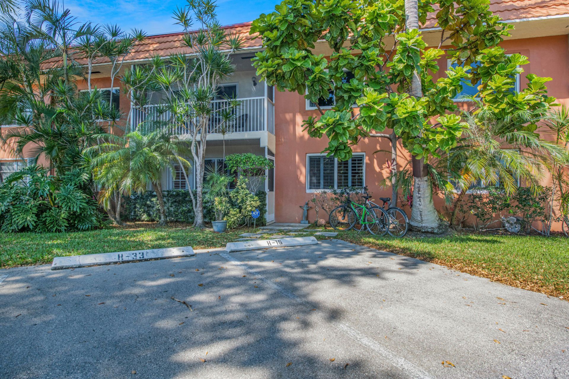1920 NE 1st Terrace, Unit 116h, Wilton Manors, FL 33305 Photo