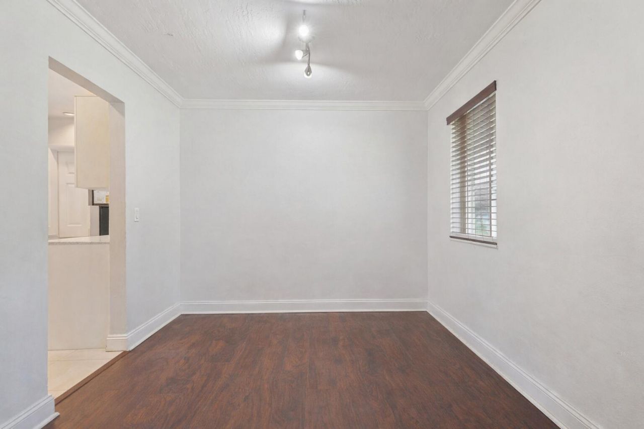 4688 NW 1st Street, Plantation, FL 33317 Photo