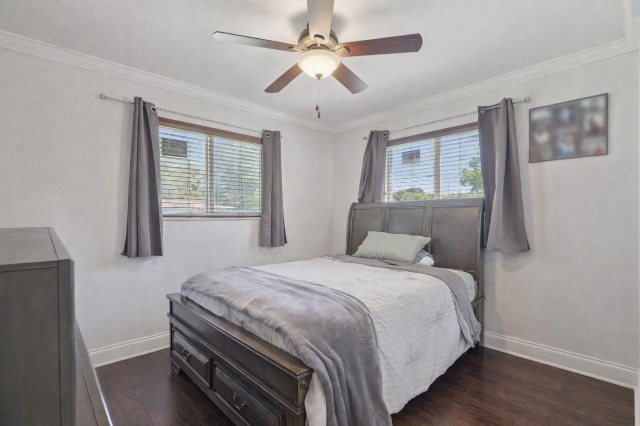 4688 NW 1st Street, Plantation, FL 33317 Photo