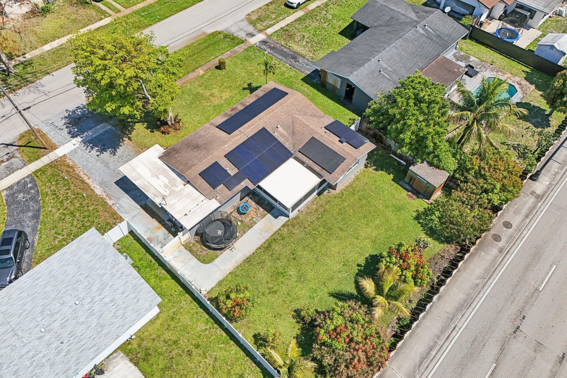 4688 NW 1st Street, Plantation, FL 33317 Photo