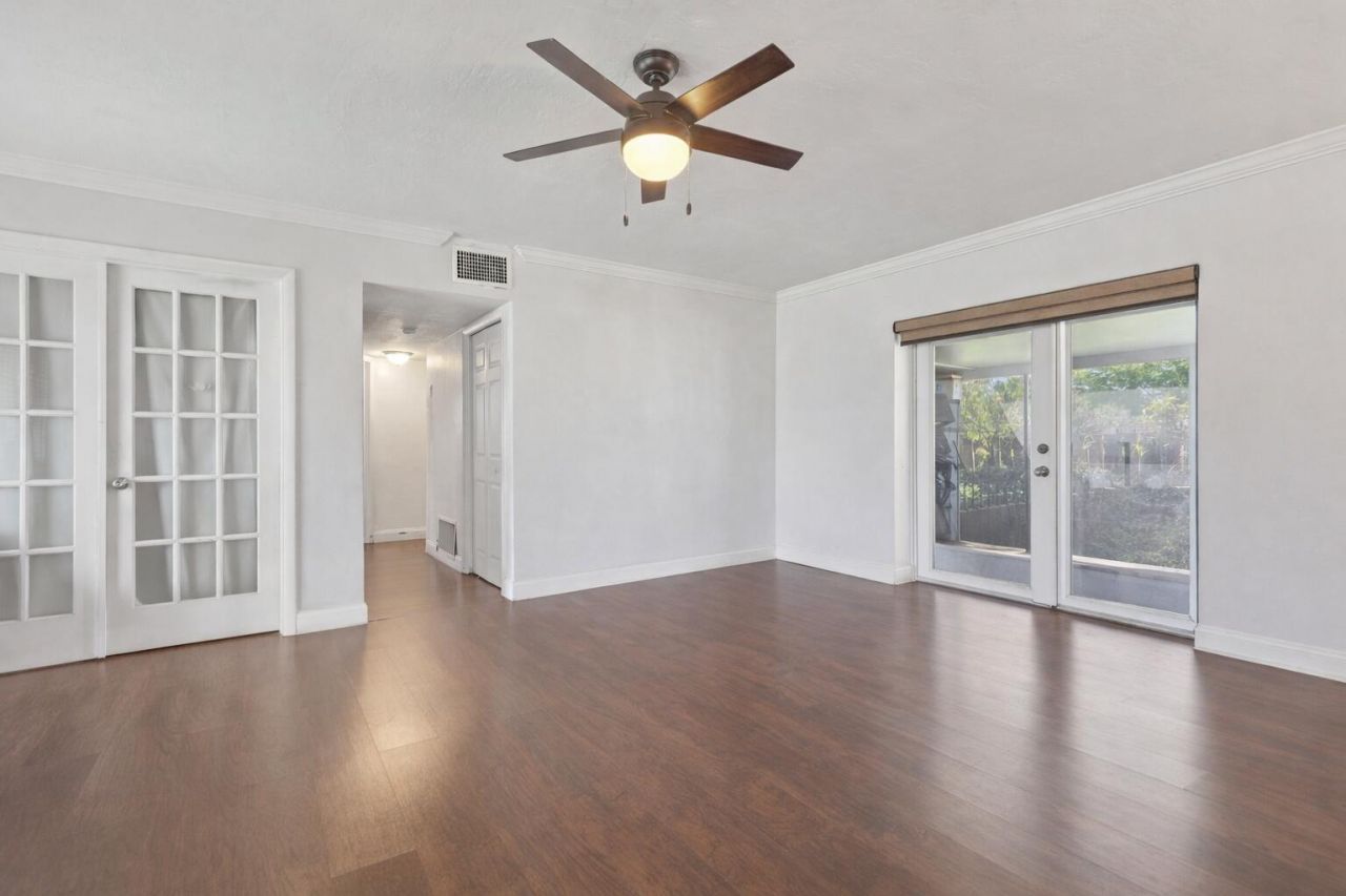 4688 NW 1st Street, Plantation, FL 33317 Photo