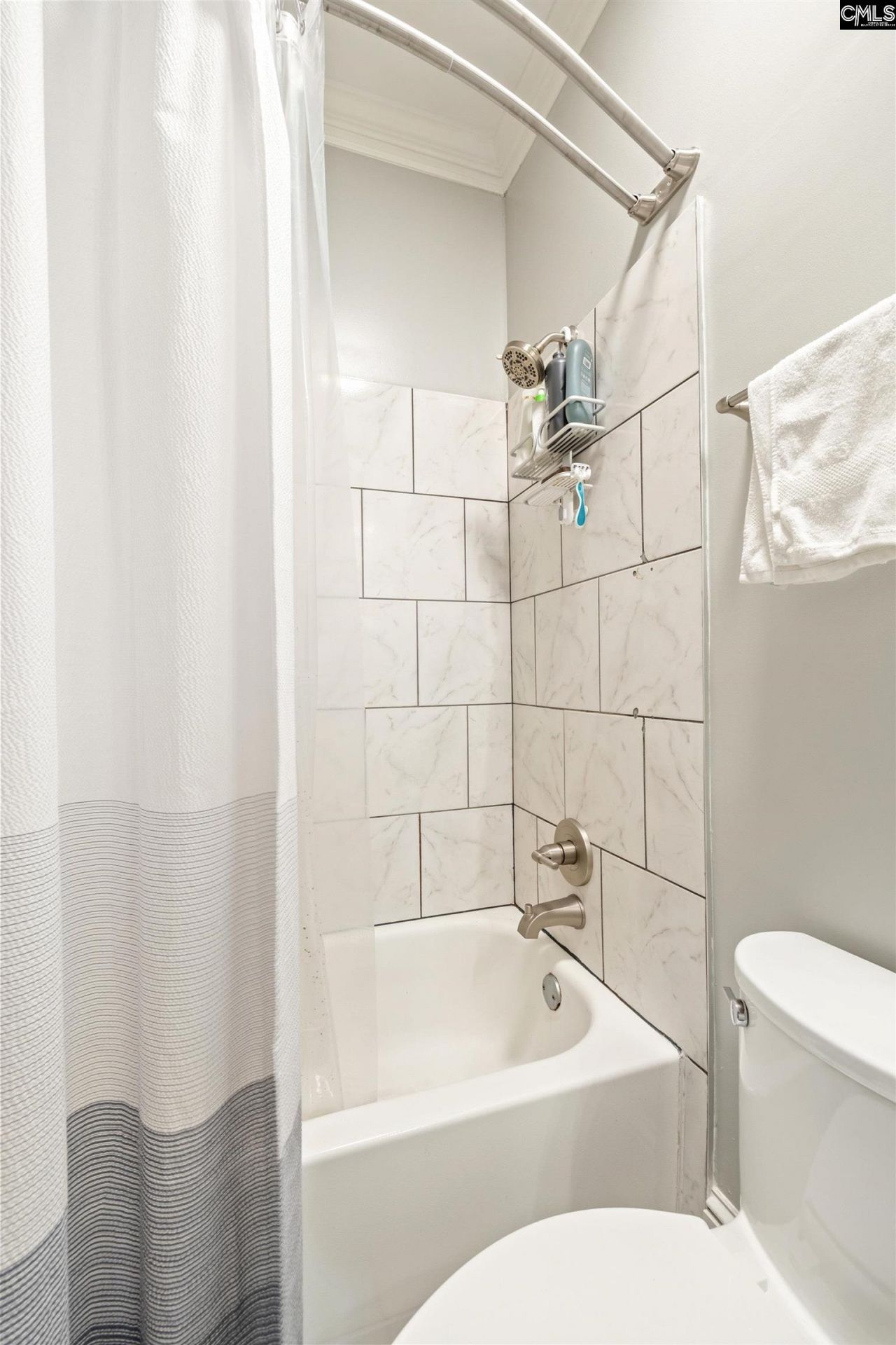 900 Taylor Street Photo 20