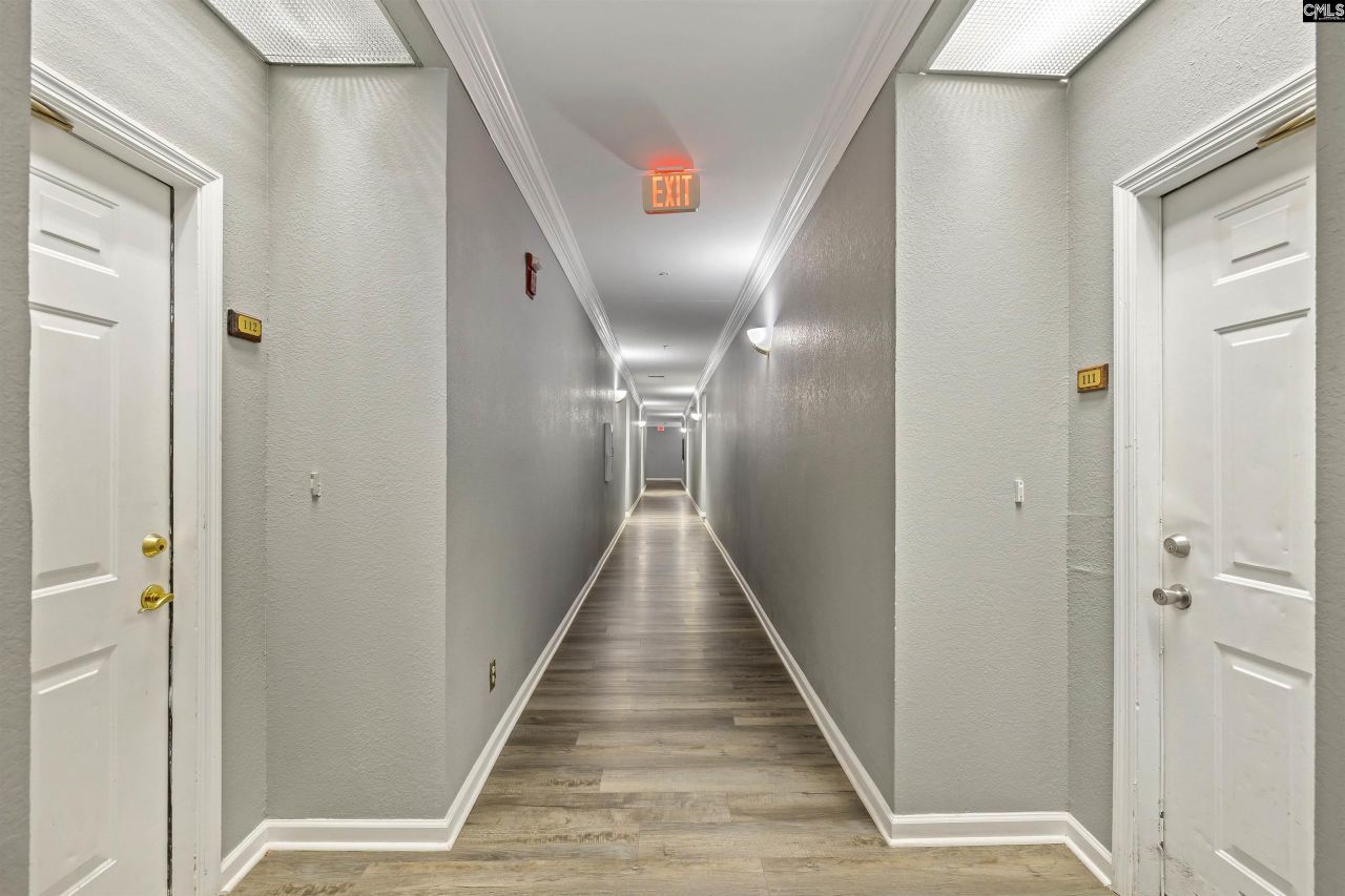 900 Taylor Street Photo 25