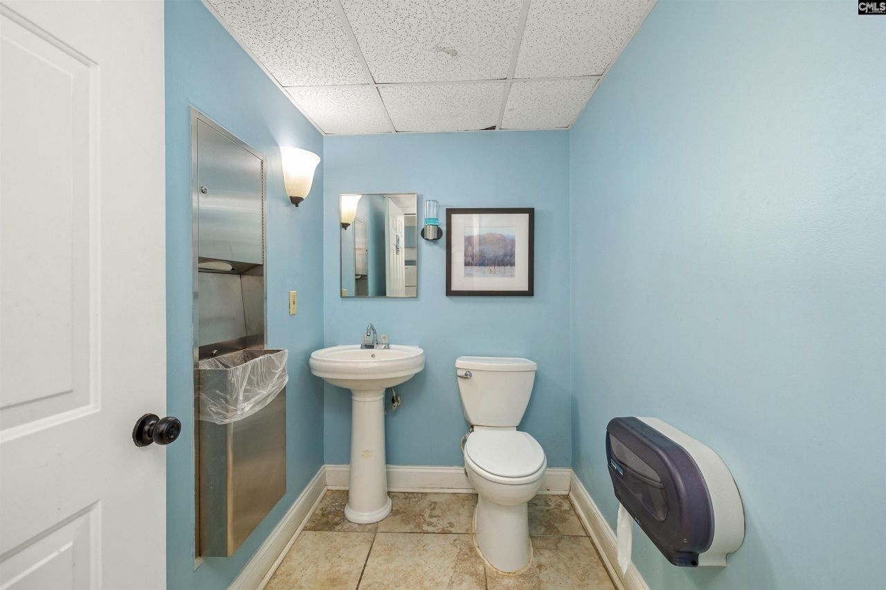 900 Taylor Street Photo 32