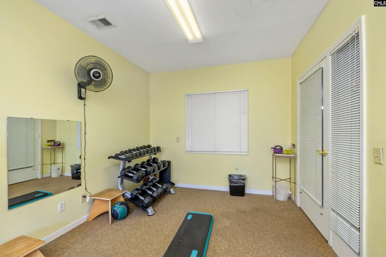 900 Taylor Street Photo 35