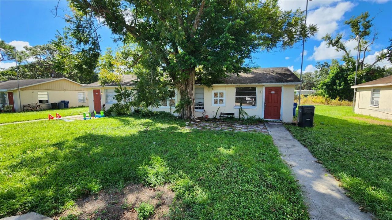 904 33rd Avenue E, Bradenton, FL 34208 Photo