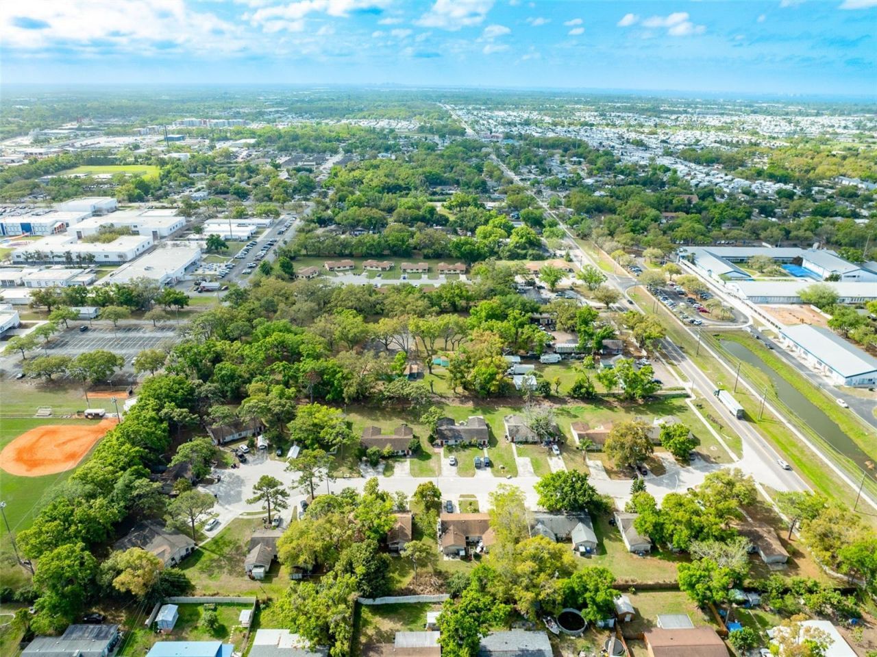 904 33rd Avenue E, Bradenton, FL 34208 Photo