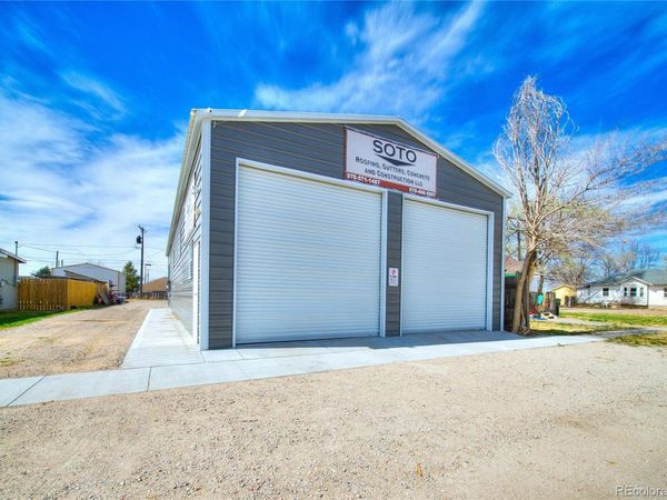 123 N 8th Avenue , Sterling, CO 80751