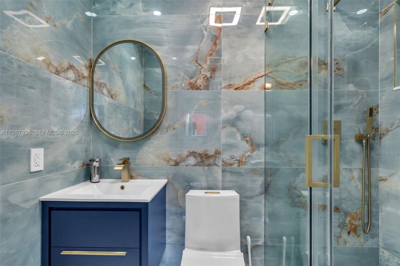 10747 NW 22nd Ct, Miami, FL 33167 Photo