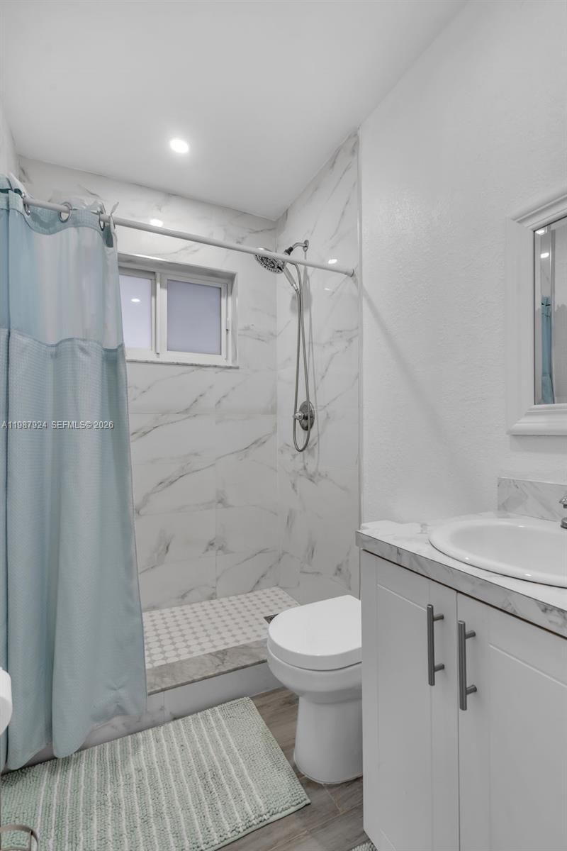 10747 NW 22nd Ct, Miami, FL 33167 Photo