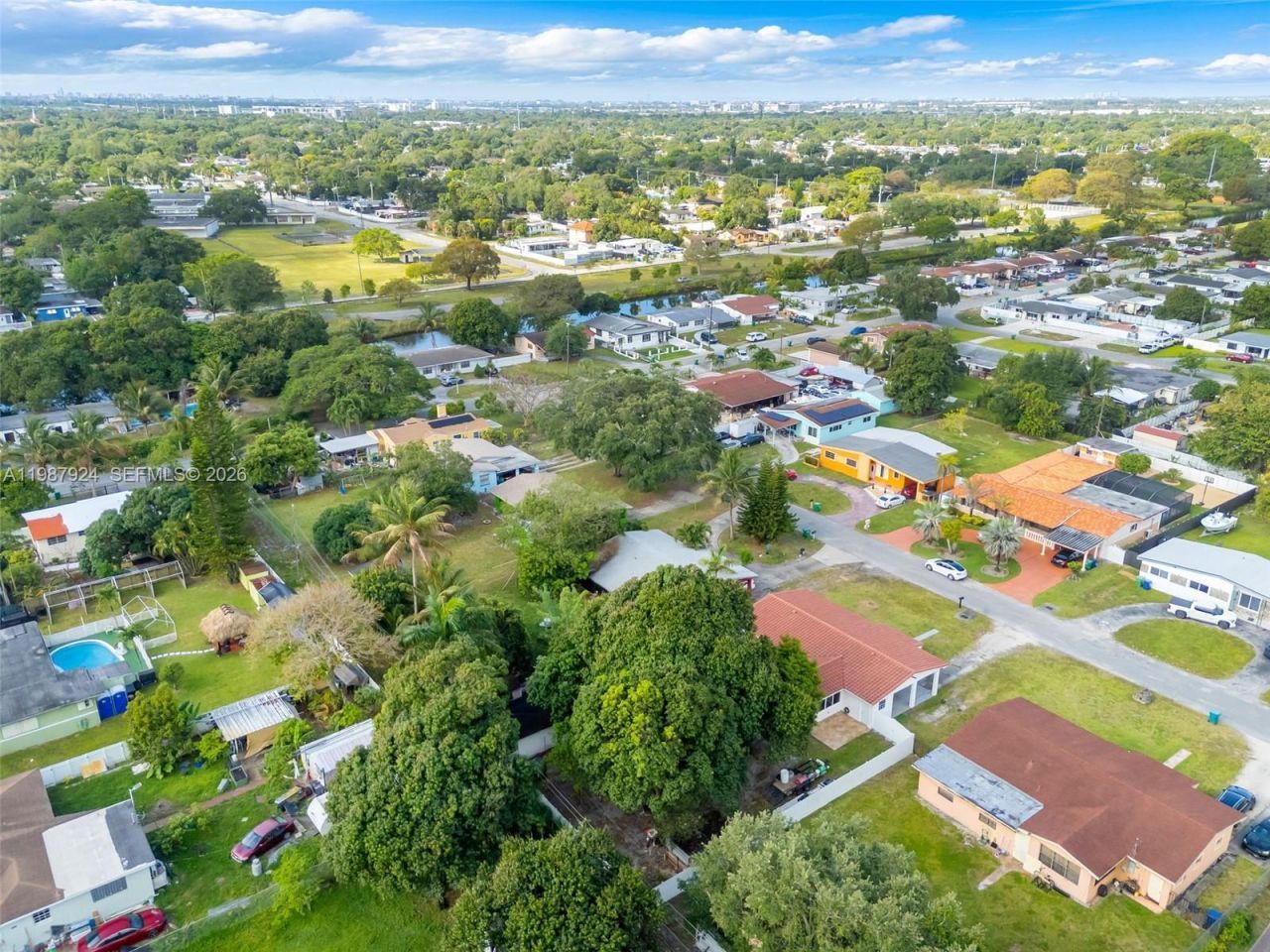 10747 NW 22nd Ct, Miami, FL 33167 Photo