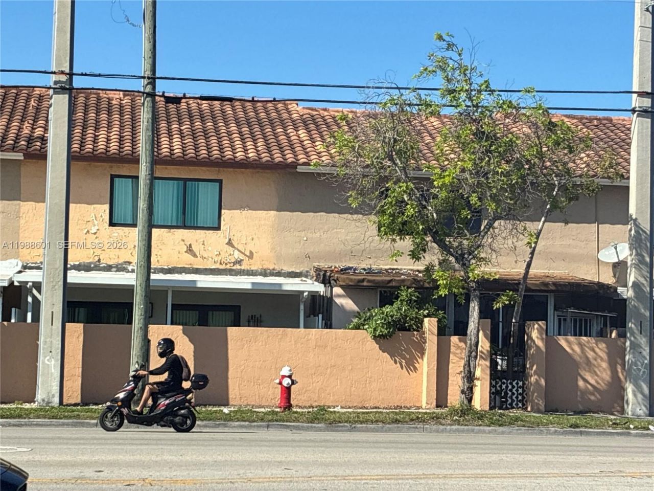 2530 W 60th Pl , Unit 103-17, Hialeah, FL 33016 Photo