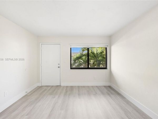 1310 W 29th St , Unit 31, Hialeah, FL 33012