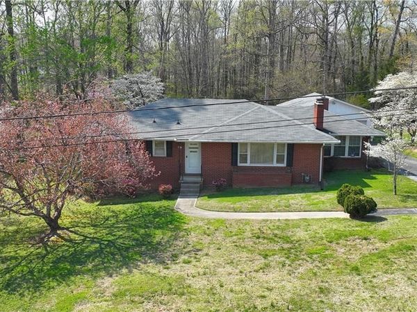 117 Hillcrest Road , Thomasville, NC 27360