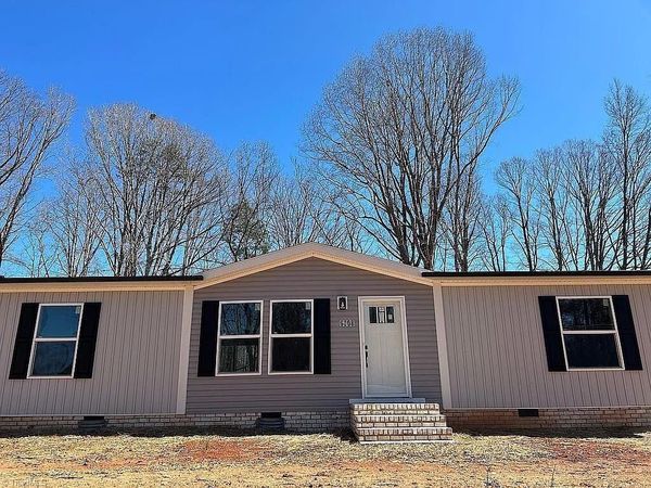 6008 Apple Wyrick Road, Gibsonville, NC 27249