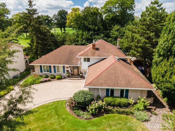 286 Stonegate Road, Clarendon Hills, IL 60514