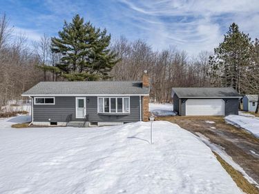 2222 Whittier Street, Duluth, MN 55803