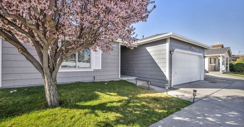 4572 Sage Rose Way, Reno, NV 89502 Photo