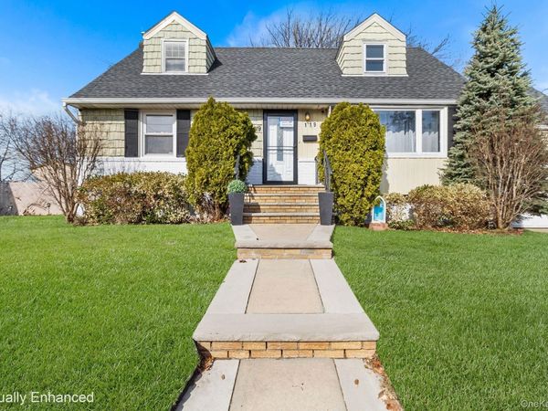 119 Osborne Road , West Hempstead, NY 11552
