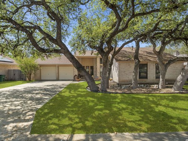 2422 Shadow Cliff St, San Antonio, TX 78232