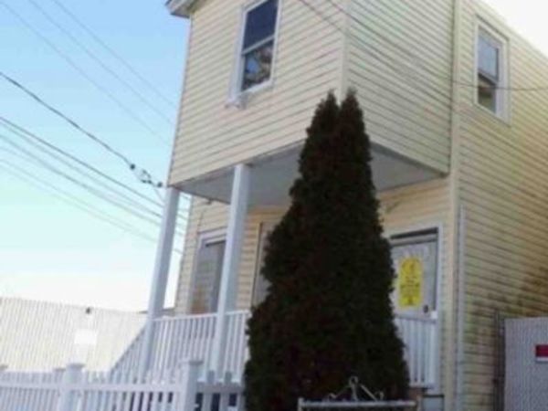 264 Harrison St, Paterson, NJ 07501